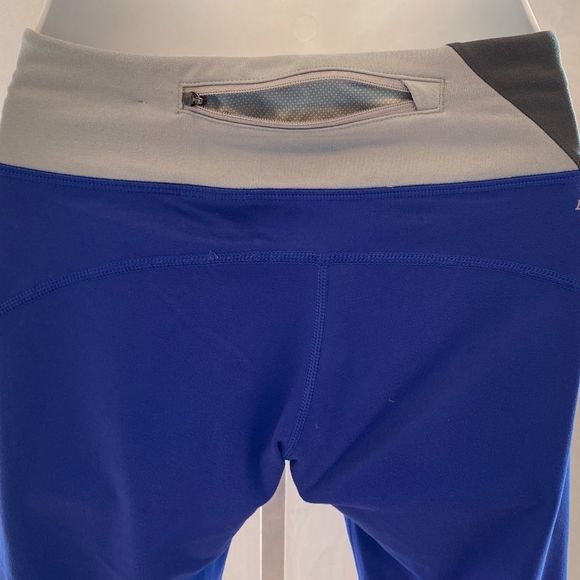 NIKE Dri-Fit Leggings XS Reflector Pocket - Picture 3 of 6